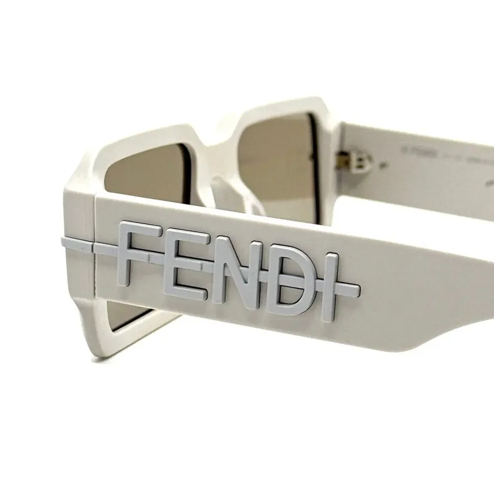 New, FENDI Sunglasses FE40073U 20E  Authentic